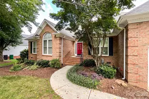 7000 Royce Ct, Charlotte, NC 28277 - Photo 2