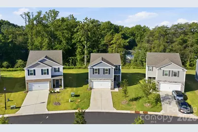 1314 37th Avenue Lane NE, Hickory, NC 28601 - Photo 4