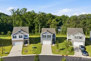 1314 37th Ave Lane NE, Hickory, NC 28601 - Photo 4
