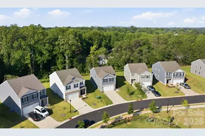 1314 37th Avenue Lane NE, Hickory, NC 28601 - Photo 1