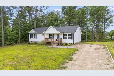 398 Point Hope Lane, Hendersonville, NC 28792 - Photo 2