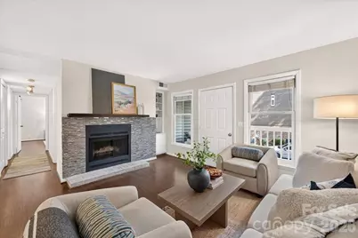430 Queens Road #122, Charlotte, NC 28207 - Photo 2