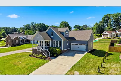 135 Maplewood Court, Hudson, NC 28638 - Photo 2