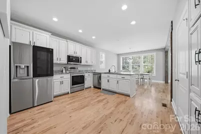 135 Maplewood Court, Hudson, NC 28638 - Photo 14