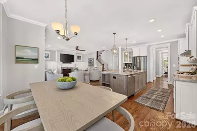 2133 Chatham Avenue, Charlotte, NC 28205 - Photo 18