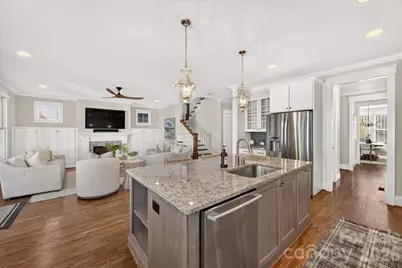 2133 Chatham Avenue, Charlotte, NC 28205 - Photo 16