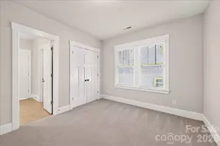 2133 Chatham Ave, Charlotte, NC 28205 - Photo 32