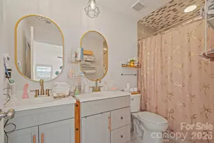 1411 Dean St, Charlotte, NC 28216 - Photo 16