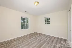 219 Greens View Dr, Horse Shoe, NC 28742 - Photo 28