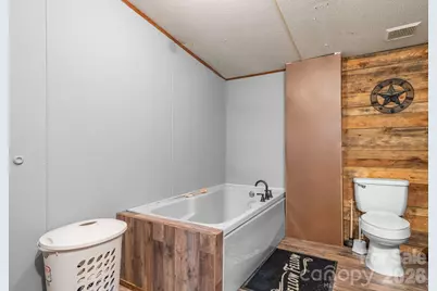 2461 Shadowbrook Drive, Lenoir, NC 28645 - Photo 18