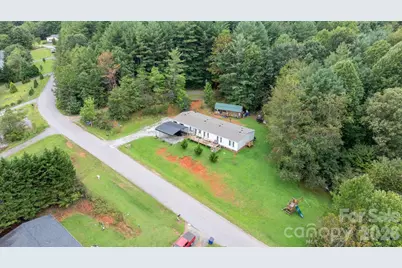 2461 Shadowbrook Drive, Lenoir, NC 28645 - Photo 28