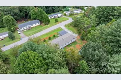 2461 Shadowbrook Drive, Lenoir, NC 28645 - Photo 32