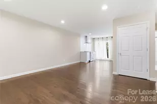 2012 Ibis Ct, Charlotte, NC 28205 - Photo 4