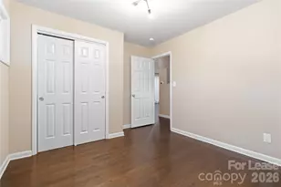 2012 Ibis Ct, Charlotte, NC 28205 - Photo 16