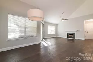5001 Sharon Rd, Charlotte, NC 28210 - Photo 10