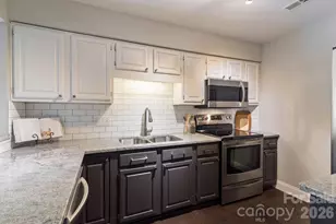 5001 Sharon Rd, Charlotte, NC 28210 - Photo 1