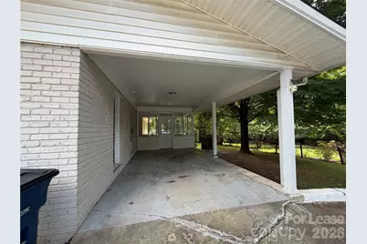 608 Margaret Drive, Statesville, NC 28677 - Photo 2