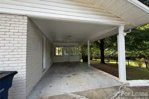 608 Margaret Dr, Statesville, NC 28677 - Photo 2