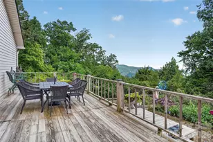50 Autumn Vw Dr, Hendersonville, NC 28792 - Photo 26