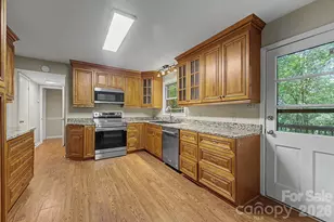 304 Canterbury Rd, Cullowhee, NC 28723 - Photo 12