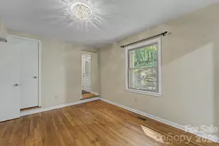 304 Canterbury Rd, Cullowhee, NC 28723 - Photo 16