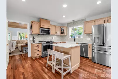 2365 Rosemont Court, Hendersonville, NC 28791 - Photo 16