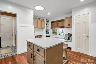 2365 Rosemont Ct, Hendersonville, NC 28791 - Photo 18