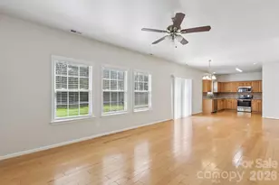 1915 Dundalk Rd, Charlotte, NC 28270 - Photo 6