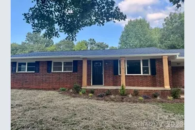 1911 Wall Street, Morganton, NC 28655 - Photo 2
