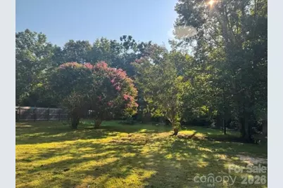 1911 Wall Street, Morganton, NC 28655 - Photo 10