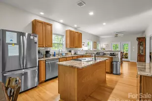 107 Wilkerson Ct, Lake Lure, NC 28746 - Photo 8