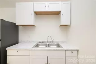 609 W Liberty St, Salisbury, NC 28144 - Photo 28
