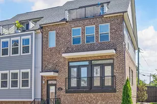 17141 Soho Dr, Charlotte, NC 28204 - Photo 2