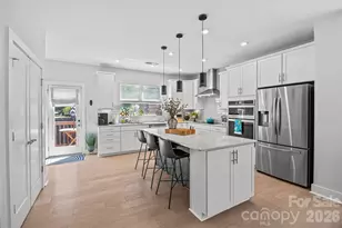 17141 Soho Dr, Charlotte, NC 28204 - Photo 16