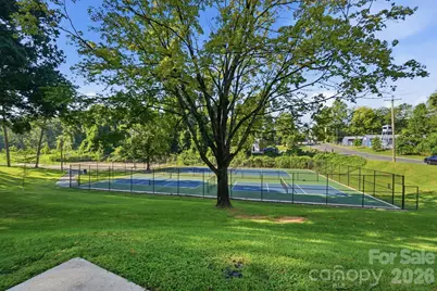 3300 Bonaire Drive, Charlotte, NC 28208 - Photo 14