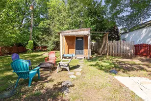 9531 Idlewild Rd, Charlotte, NC 28227 - Photo 14