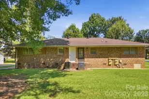 8051 S Way Rd, Charlotte, NC 28215 - Photo 30