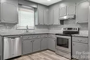 8051 S Way Rd, Charlotte, NC 28215 - Photo 12