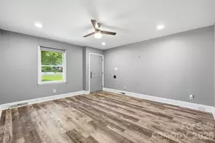 8051 S Way Rd, Charlotte, NC 28215 - Photo 6