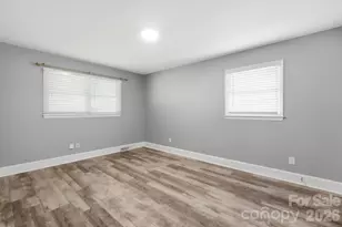 8051 S Way Rd, Charlotte, NC 28215 - Photo 24