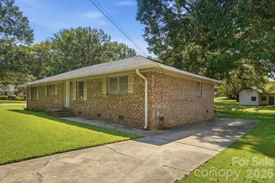 8051 S Way Road, Charlotte, NC 28215 - Photo 1