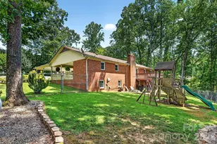 146 Cobblestone Dr, Marion, NC 28752 - Photo 4