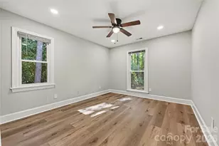 14905 Wyndham Oaks Dr, Charlotte, NC 28277 - Photo 20
