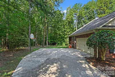 14905 Wyndham Oaks Drive, Charlotte, NC 28277 - Photo 28