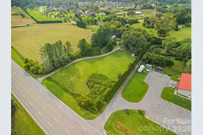 5640 Boylston Highway, Mills River, NC 28759 - Photo 2