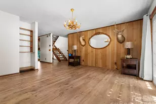 40 Country Bear Ln, Flat Rock, NC 28731 - Photo 2