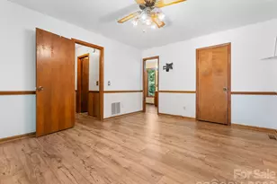 40 Country Bear Ln, Flat Rock, NC 28731 - Photo 12