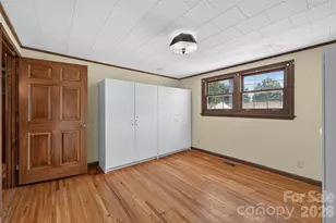 2639 Mt Olive Church Rd, Newton, NC 28658 - Photo 14