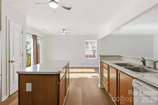 1428 Nature Pl, Charlotte, NC 28214 - Photo 12