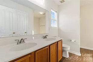 1428 Nature Pl, Charlotte, NC 28214 - Photo 24
